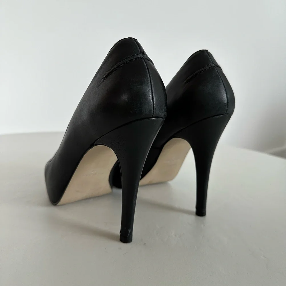 KG Kurt Geiger Hidden Platform Pump Heels in Black Leather | Size 7